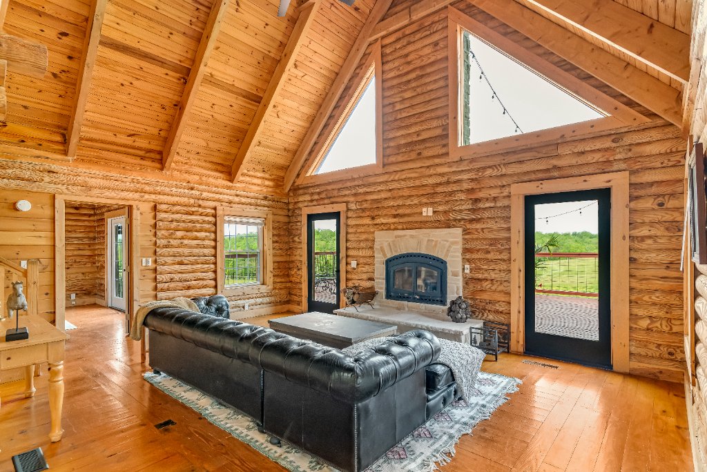 Kentucky Log Cabin Estate 9