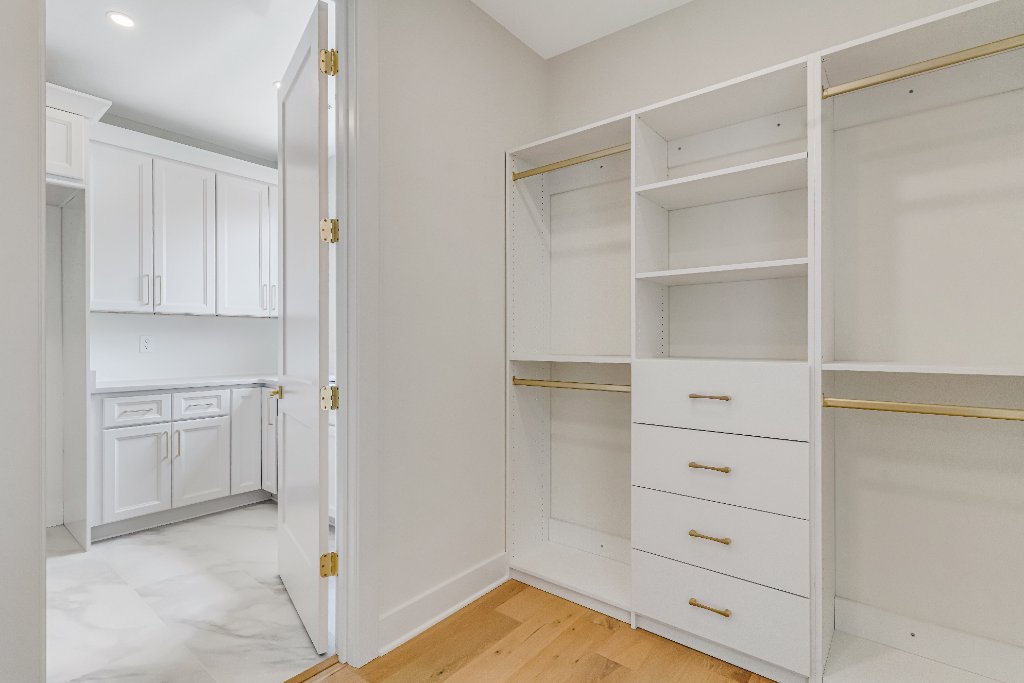 Hartland Modern Farmhouse 32