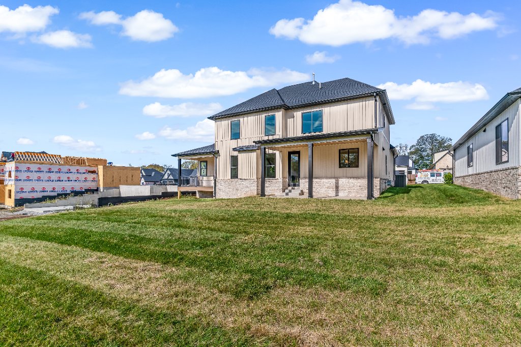 Clays Mill Modern Farmhouse 40