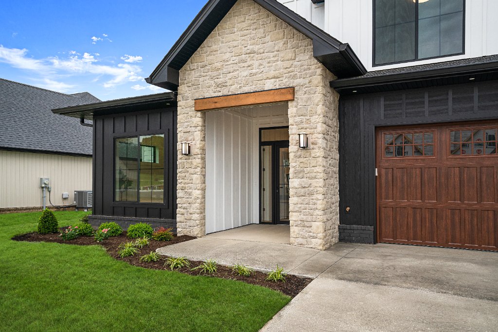 Bowling Green Stone Farmhouse 4