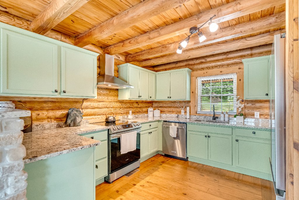 Kentucky Log Cabin Estate 15