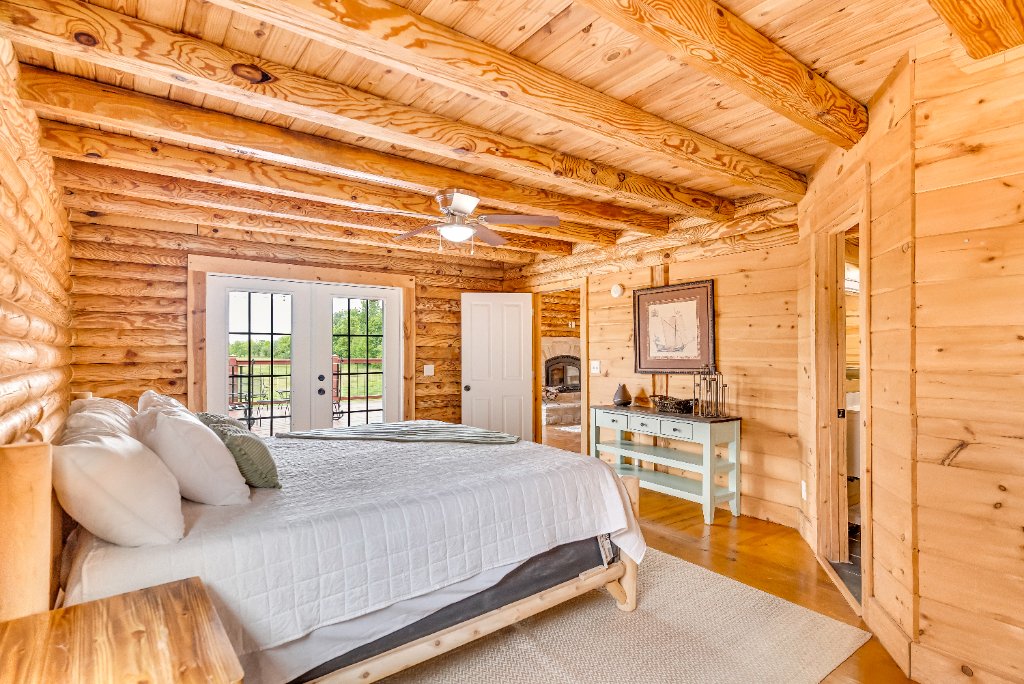 Kentucky Log Cabin Estate 19