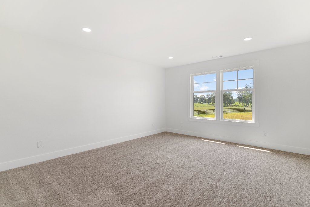 Woodford County Brick Estate 32