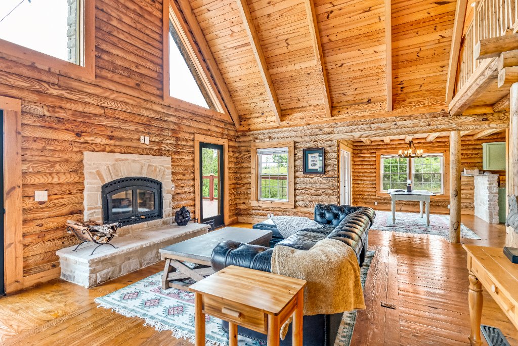 Kentucky Log Cabin Estate 10