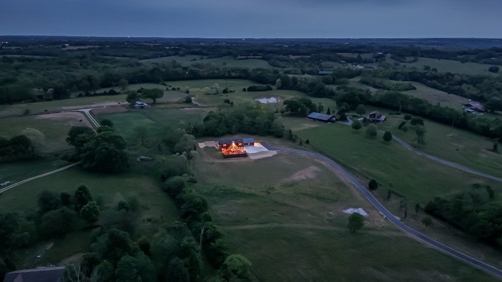 Kentucky Log Cabin Estate 64