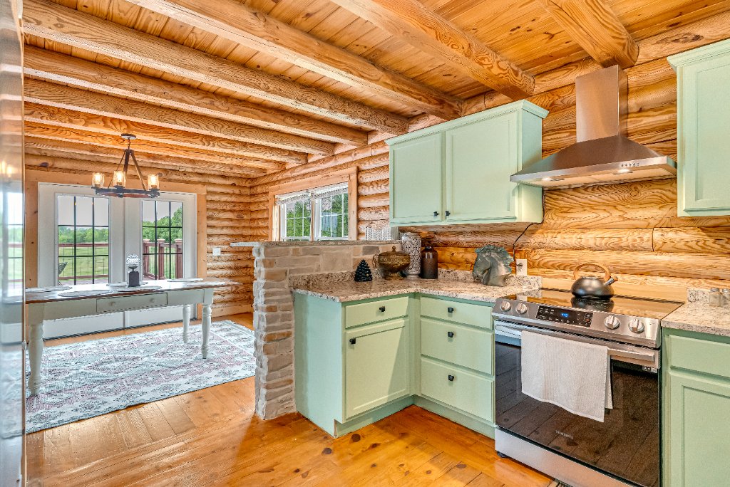 Kentucky Log Cabin Estate 16