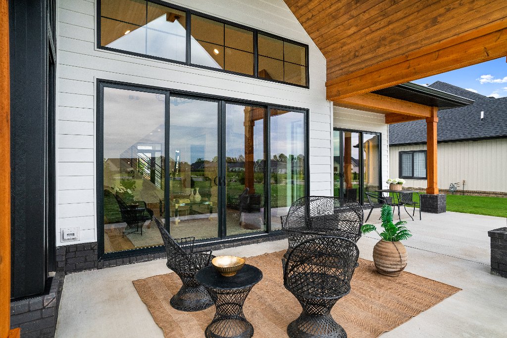 Bowling Green Stone Farmhouse 43