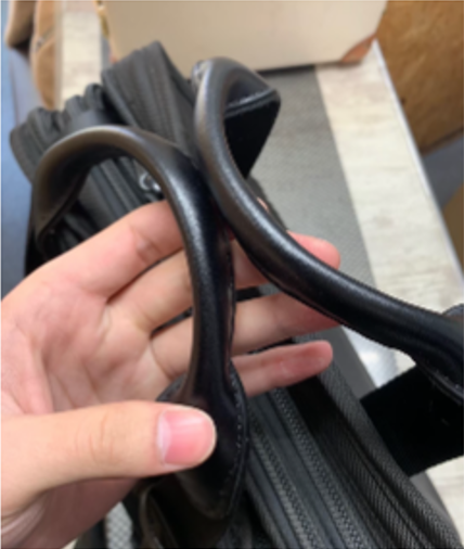 TUMI 革ハンドル交換修理 修理後