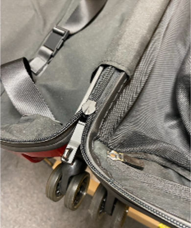 TUMI ファスナー修理 修理後
