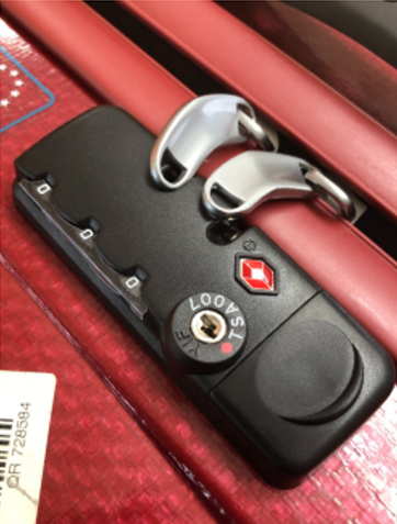 Samsonite コスモライト ロック破損修理（形状違い代用品交換） 修理後