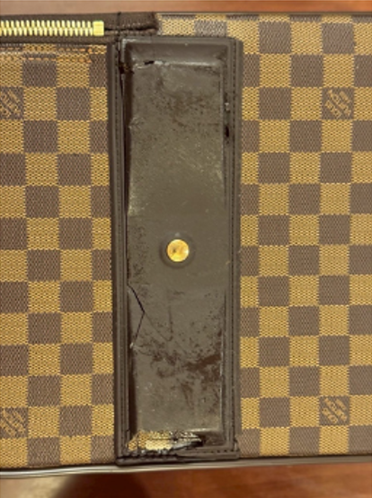 LOUIS VUITTON Louis Vuitton ゴム部品劣化修理