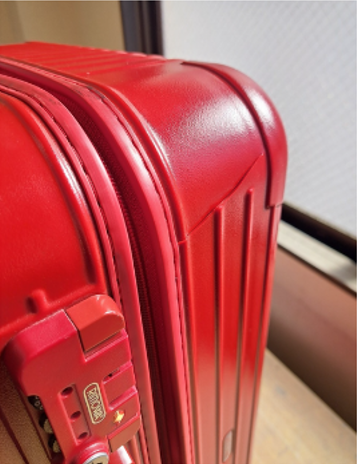 RIMOWA 赤色ボディ 亀裂修理（ひび割れ補修）