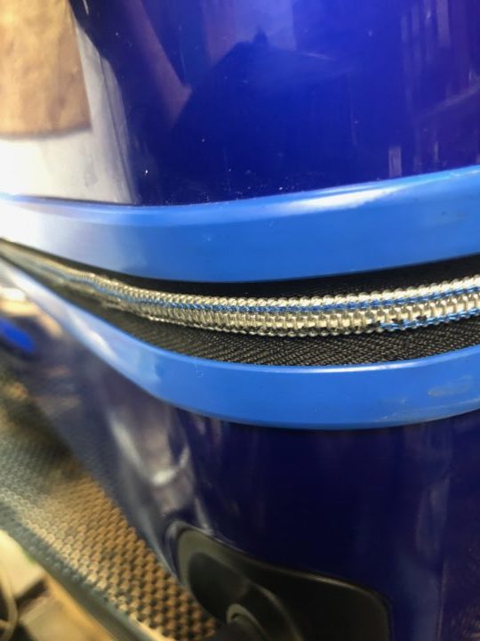 ファスナー修理後1