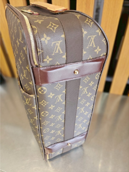 LOUIS VUITTON Louis Vuitton ゴムヒンジ破損修理 修理後