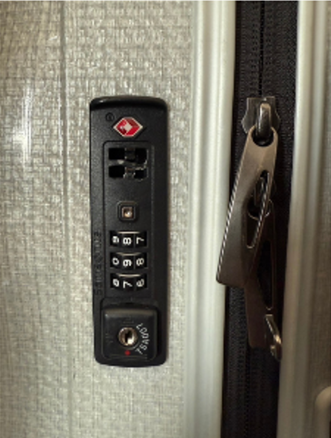 Samsonite コスモライト ロック破損交換（TSAロック修理）