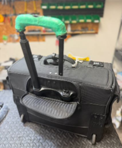 TUMI 伸縮ハンドル修理