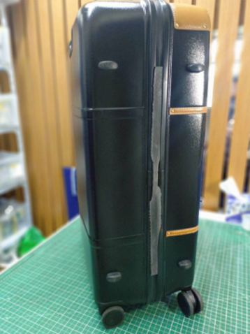 ブリックス ゴムヒンジ交換修理