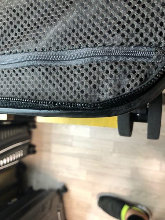 RIMOWAファスナー修理後