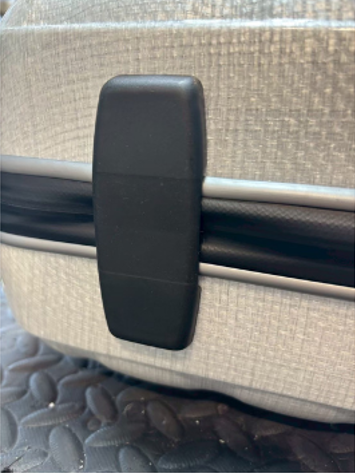 Samsonite コスモライト ゴムヒンジ切れ修理 修理後