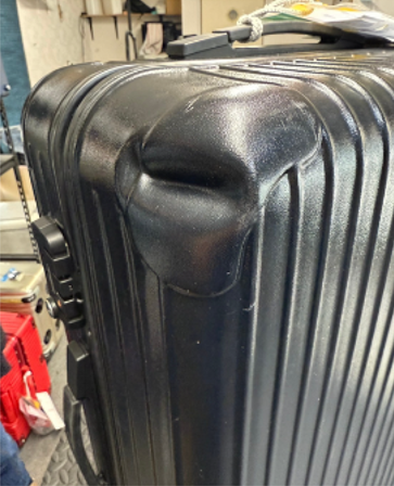 RIMOWA 凹み修理（矯正のみ・板金調整）