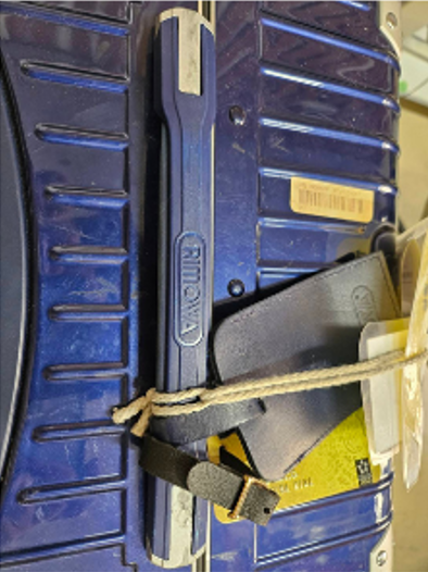 RIMOWA 樹脂ハンドル交換（特殊タイプ・形状違い対応）