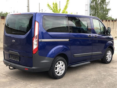Angekaufter Ford Tourneo Custom Kleinbus