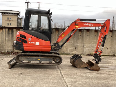 Angekaufter Kubota Minibagger auf Kettenlaufwerk, Baujahr 2015, aus dem Raum Naumburg