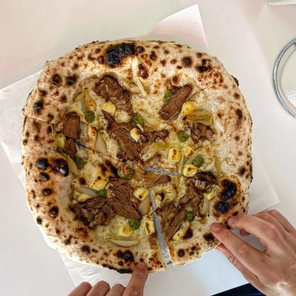 Pizza Mugida