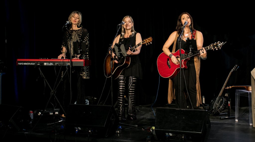 Sister Golden Hair live performance — Live at ILEA