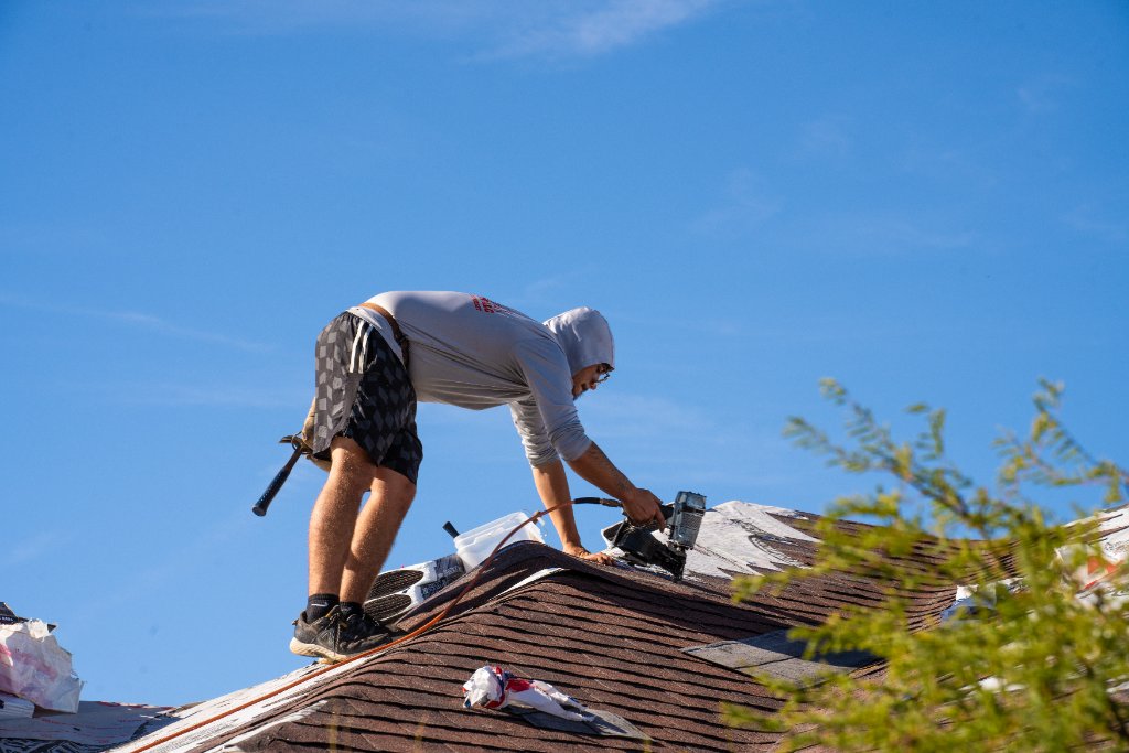 Ridge Roofing crew on rooftop