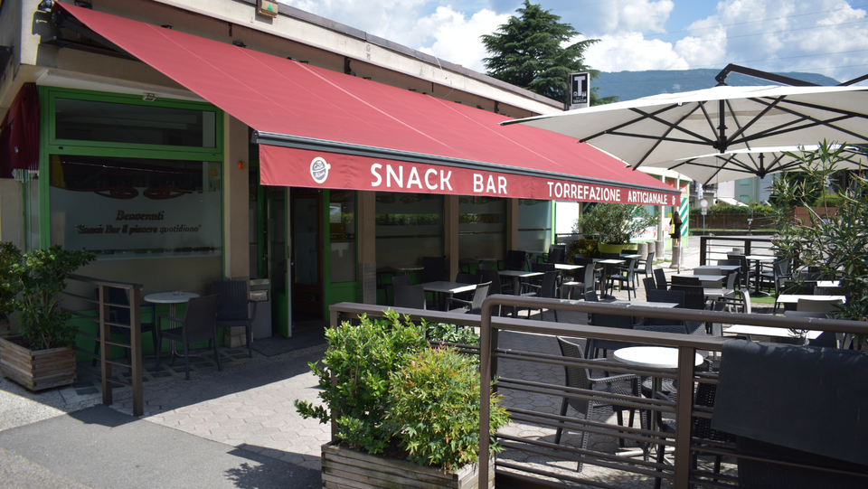 Snack Bar