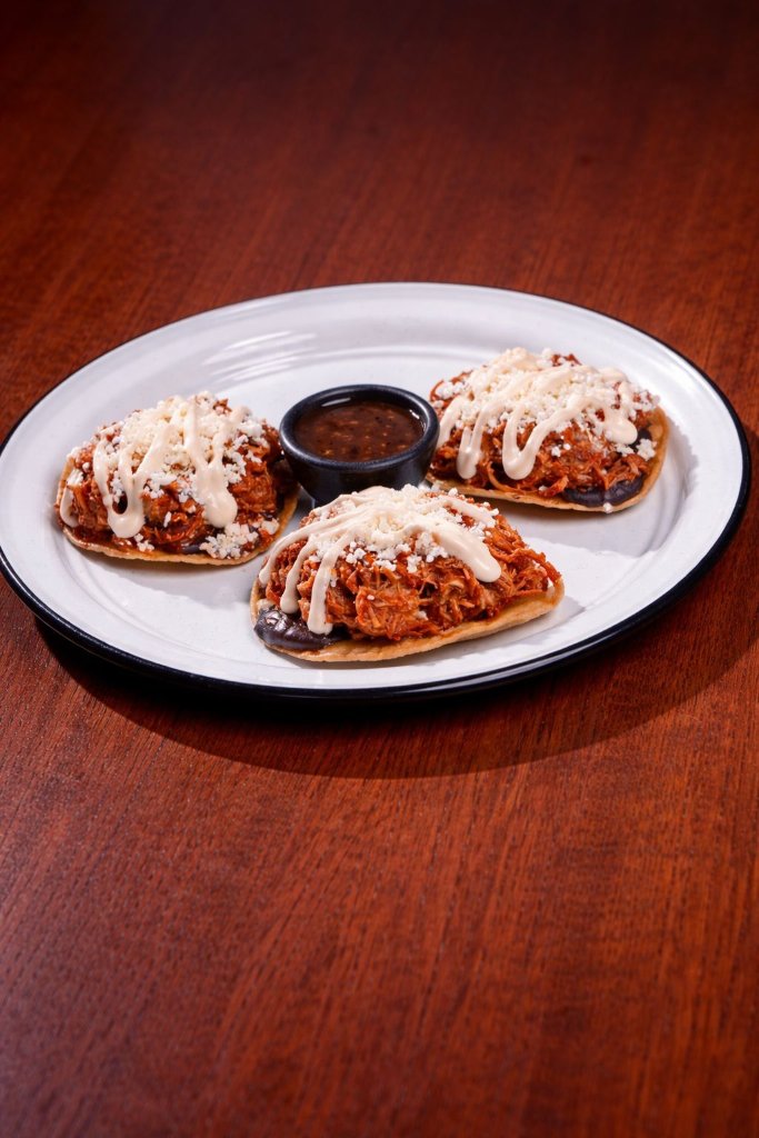 Tostaditas de Tinga de Pollo