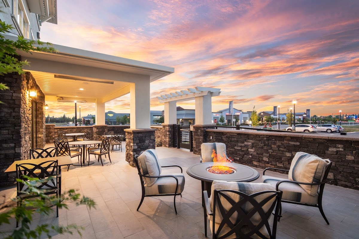 The Ivy at Blue Oaks preview