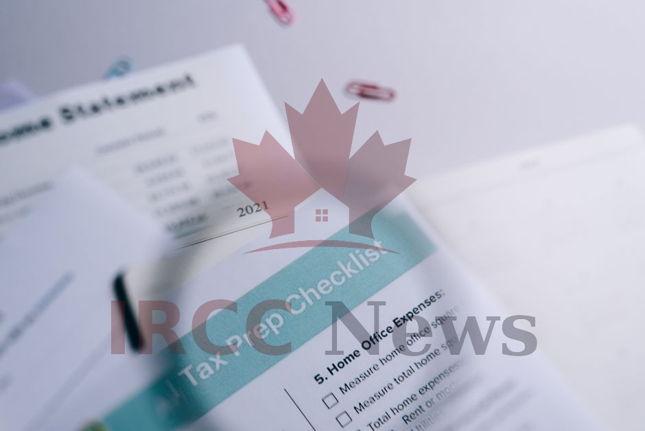 Canada's Immigration Consultant Regulations Tightened July 15: CICC Oversight Expands, New Standards for RCICs