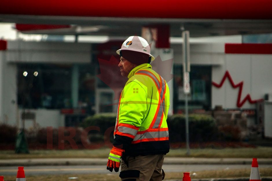 Work Permit Processing Times Hit New Low: In-Canada Applications Now 186 Days