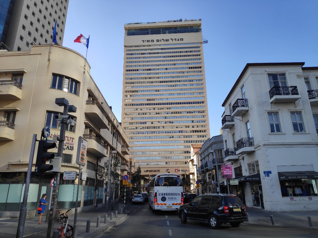 The Murder Mystery of Tel Aviv's Architecture