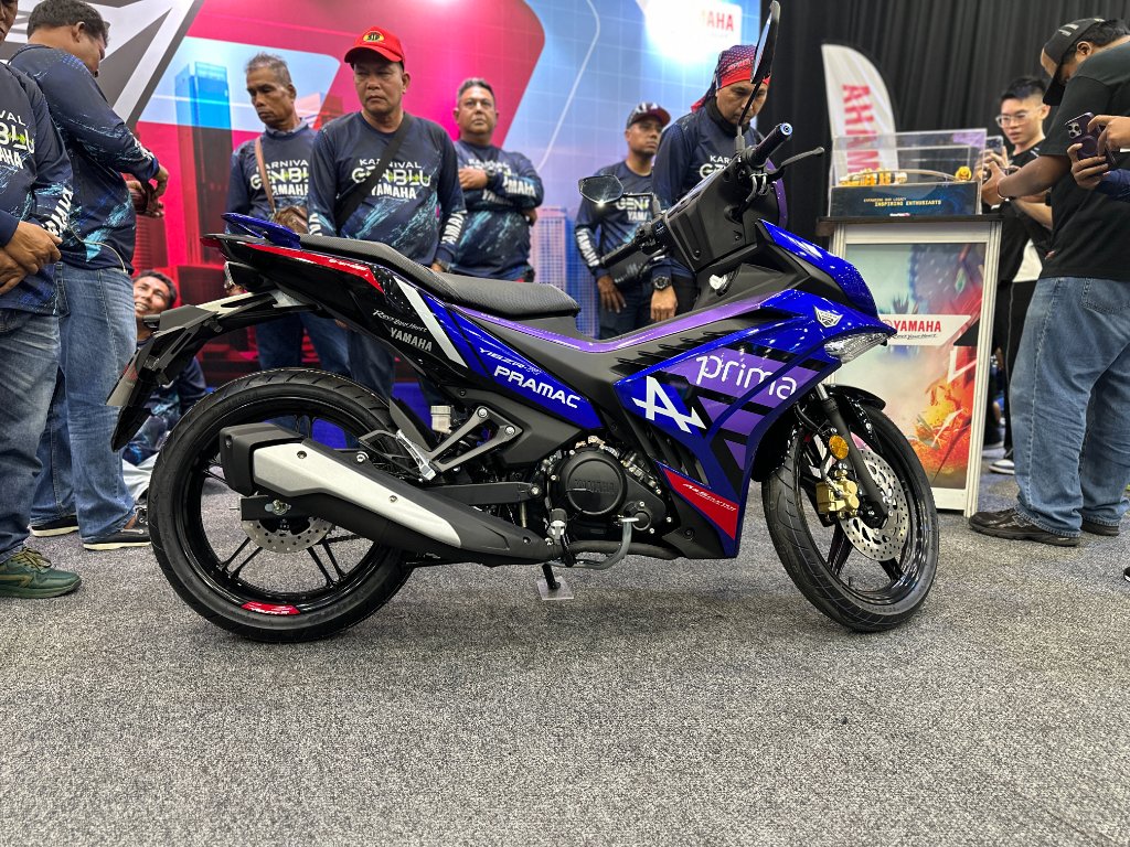 Yamaha Y16ZR-R Pramac Racing Replica — Photo 2