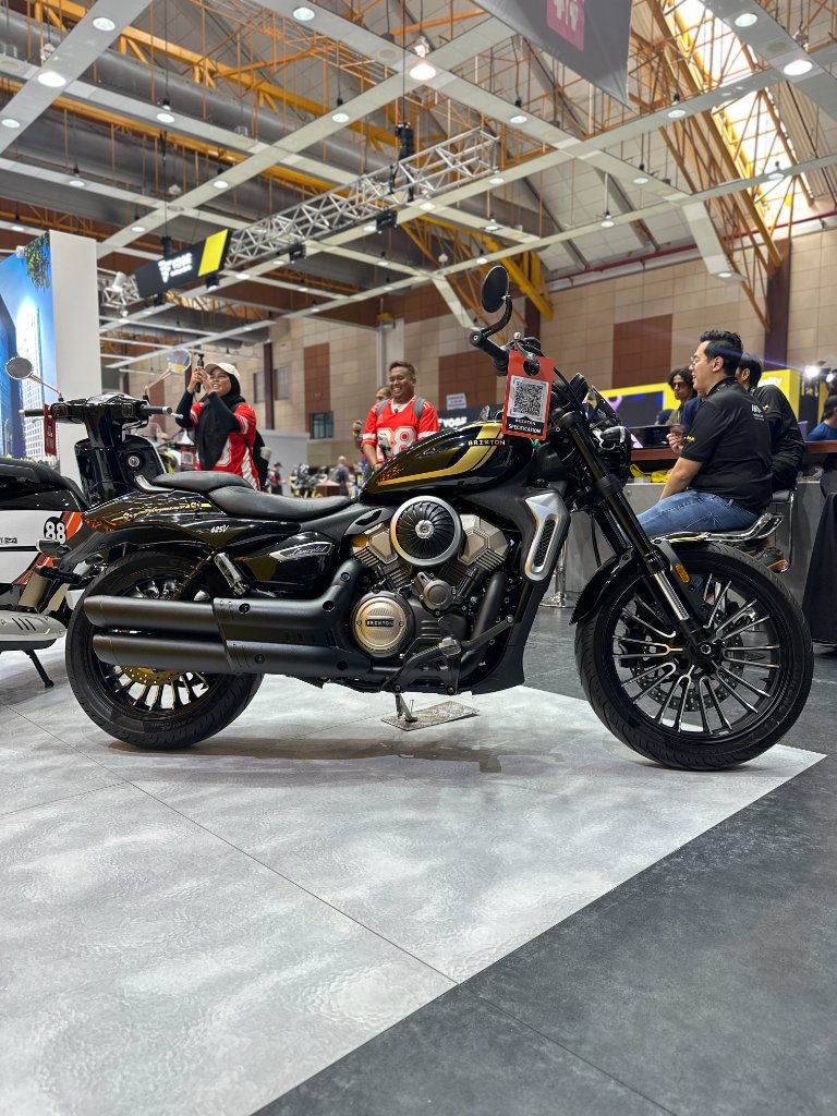 BRIXTON 625V — Boon Hua Motor motorcycle news
