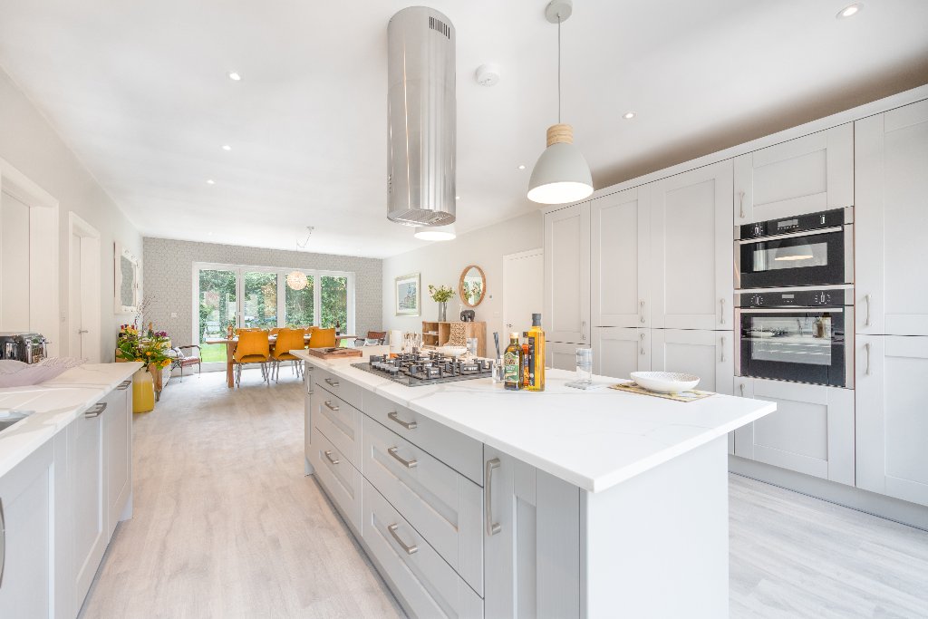 Kitchen 4
