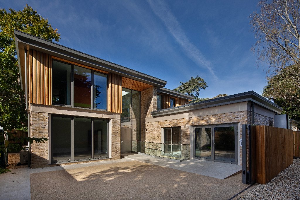 Exterior 2