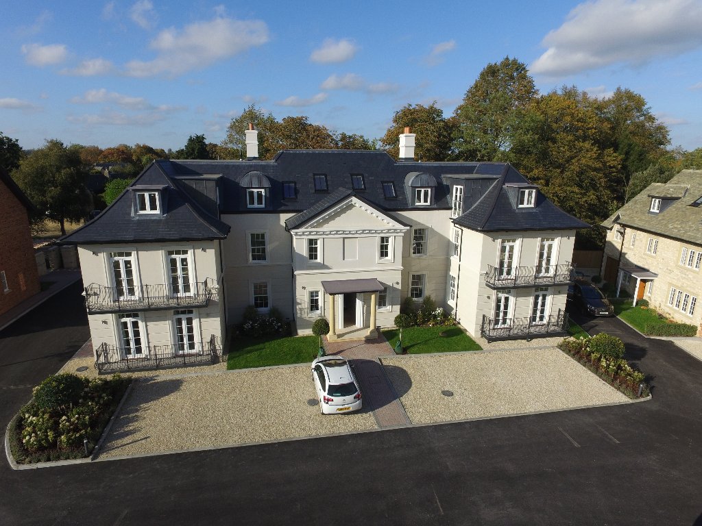 Exterior 10
