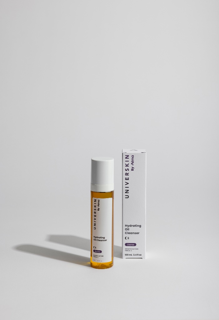 Universkin Hydrating Oil Cleanser