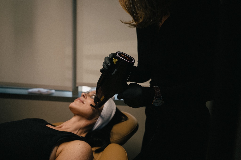 XERF radiofrequency skin tightening jawline Dallas JOLA sculptural profile