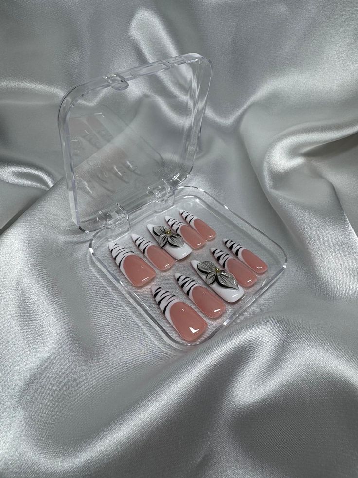 Nail Press-on template preview
