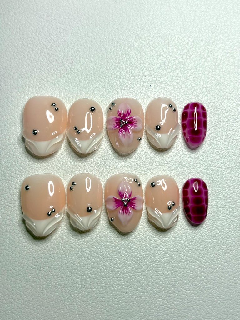 Ivory Petal Set
