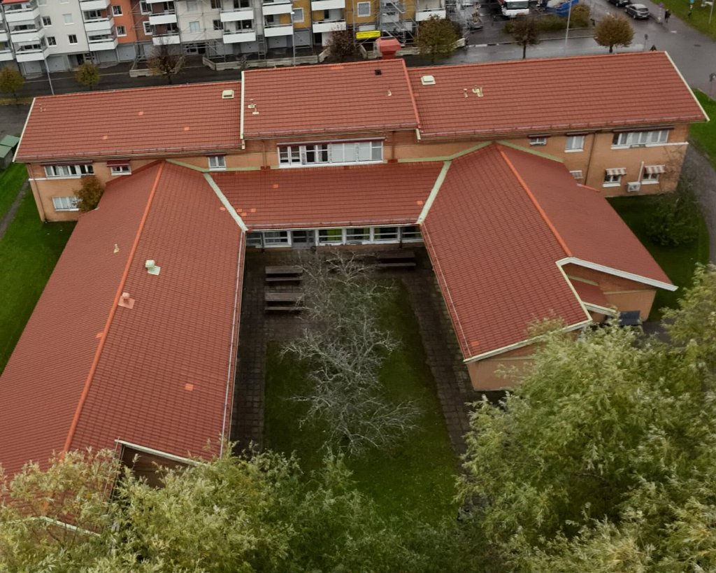 BRF tak efter tvätt - drönarbild