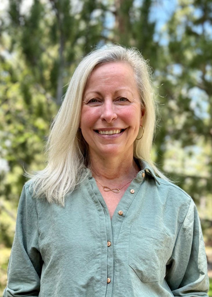 Elizabeth Meyer, LCSW, psychotherapist in Bend, Oregon