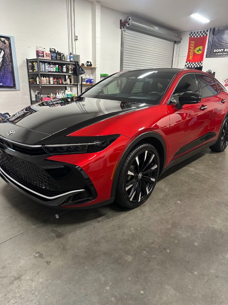 Toyota Crown detailing