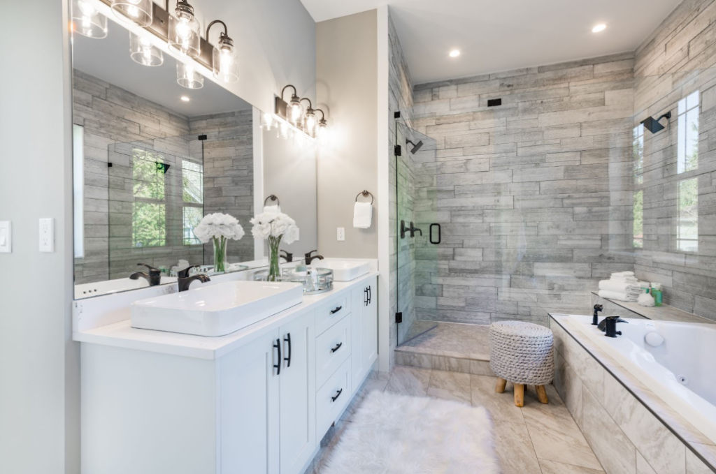 Salle de bain master haut de gamme