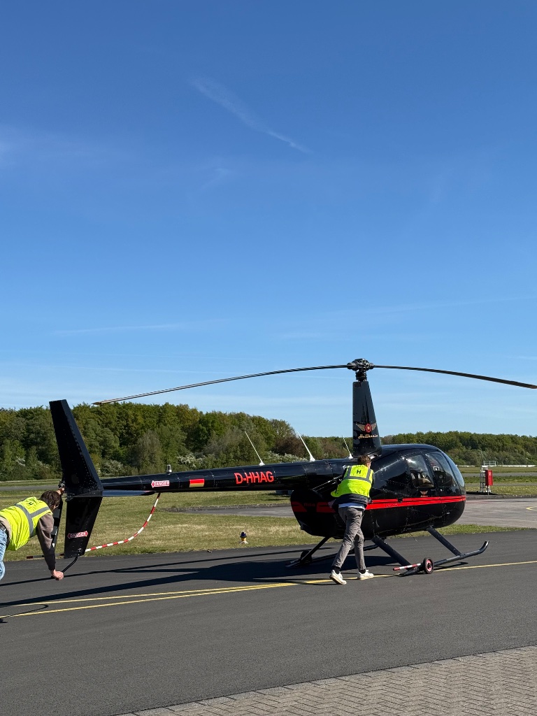 Outside-Check an der Maschine D-HHAG
